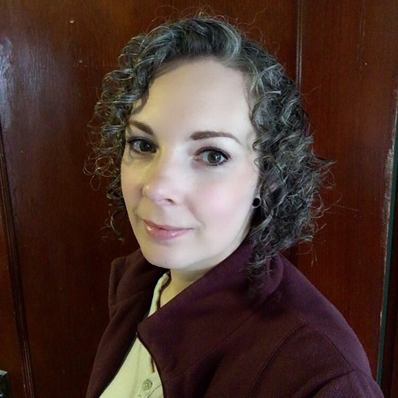 Meet your Posher, Cassidy - Picture 1 of 1
